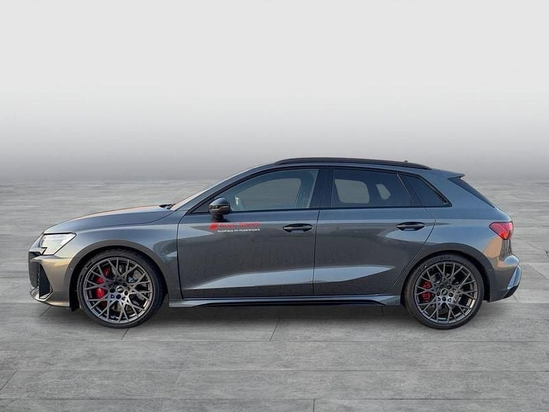 Gebraucht Audi RS3 Sport 400 PS (294 kW) 2025 Grau Limousine