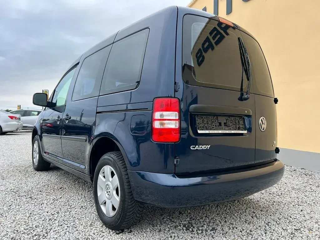 Gebraucht VW Caddy Trendline 102 PS (75 kW) 2014 Blau Van / Kleinbus
