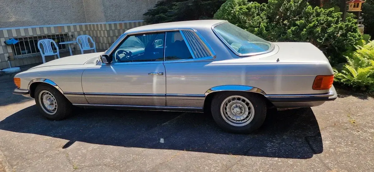 Gebraucht Mercedes 350 194 PS (142 kW) 1977 Grau Coupé