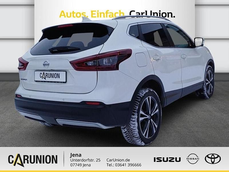 Gebraucht Nissan Qashqai Zama 158 PS (116 kW) 2021 Qab / white bril. SUV