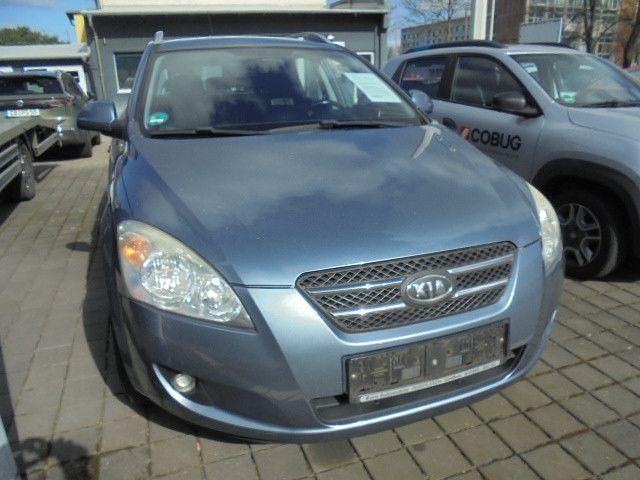 Gebraucht Kia Ceed 126 PS (92 kW) 2009 Blau Kleinwagen