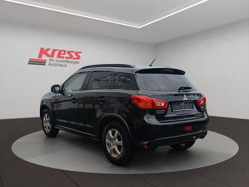 Gebraucht Mitsubishi ASX 117 PS (86 kW) 2015 Schwarz SUV
