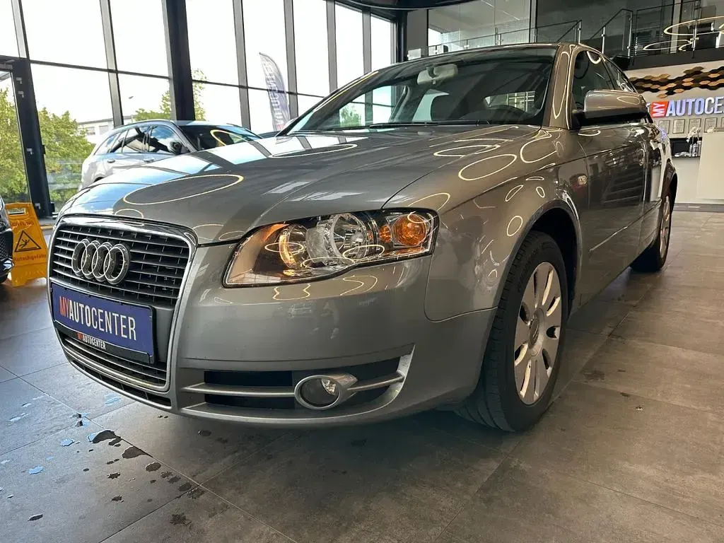 Gebraucht Audi A4 116 PS (85 kW) 2007 Grau Limousine
