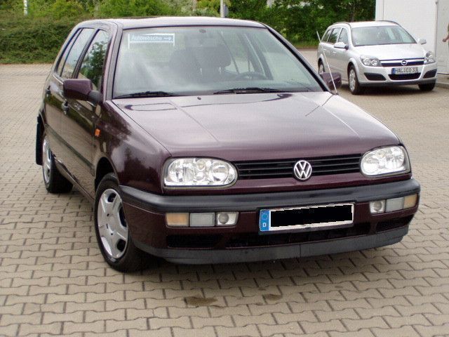 Gebraucht VW Golf III 90 PS (66 kW) 1994 Violett metallic Limousine
