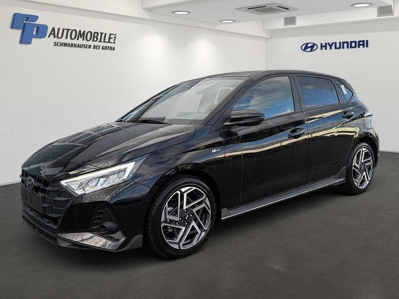 Schwarz Neu 2025 Hyundai i20 N Line Limousine | 25.990 € (Etwas zu teuer) - Bild 1/4