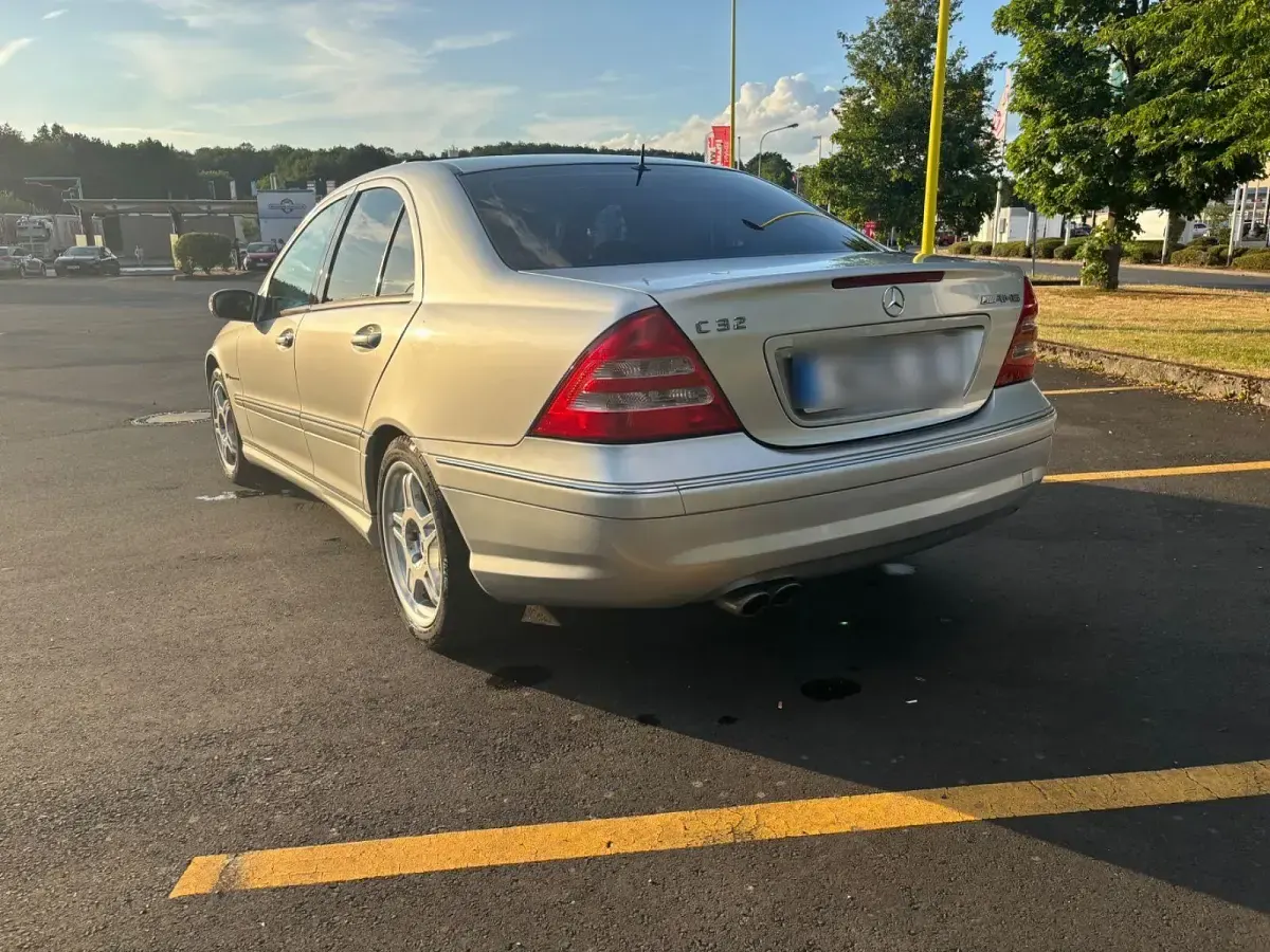 Gebraucht Mercedes C32 AMG AMG 354 PS (260 kW) 2004 Silber Limousine