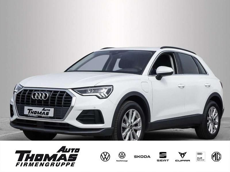 Weiß Gebraucht 2022 Audi Q3 Basis SUV | 27.900 € (Fairer Preis) - Bild 1/2