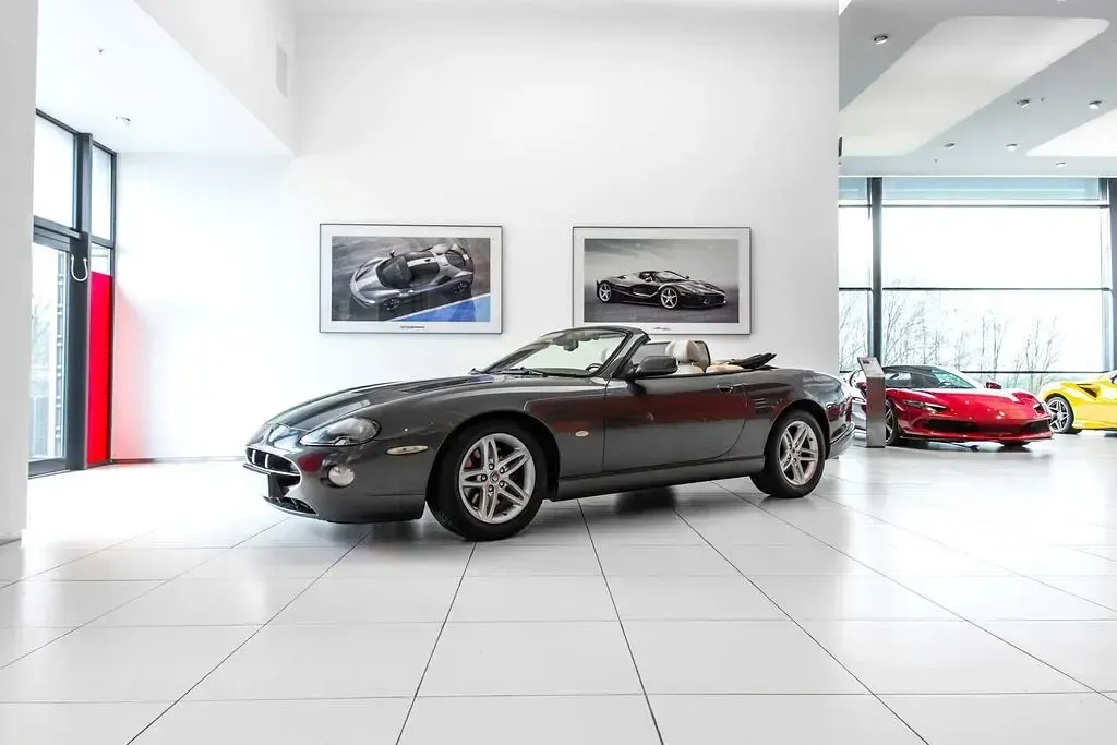 Gebraucht Jaguar XK8 294 PS (216 kW) 2005 Grau Cabrio