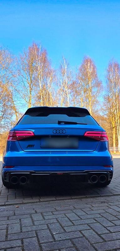 Gebraucht Audi RS3 Sport 470 PS (345 kW) 2019 Blau Limousine