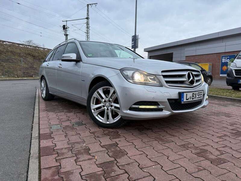 Gebraucht 2011 Mercedes C200 Avantgarde Kombi | 7.600 € (Fairer Preis) - Bild 1/4