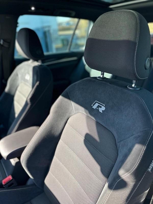 Gebraucht VW Golf VII R 310 PS (228 kW) 2018 Weiß Kombi