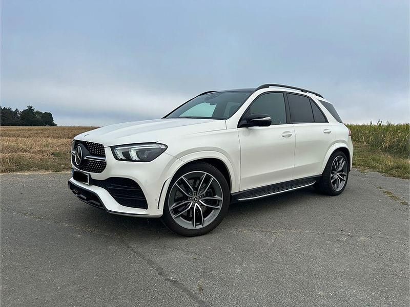 Weiß Gebraucht 2023 Mercedes GLE580 SUV | 77.200 € (Guter Preis) - Bild 1/4