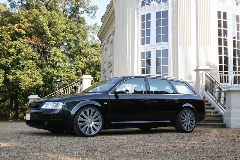 Schwarz Gebraucht 2000 Audi A6 Design Kombi | 16.470 € - Bild 1/4