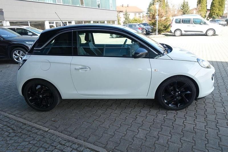 Gebraucht Opel Adam 101 PS (74 kW) 2019 Weiß Kleinwagen