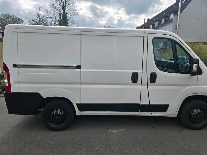 Gebraucht Citroën Jumper 101 PS (74 kW) 2011 Weiß Van / Kleinbus