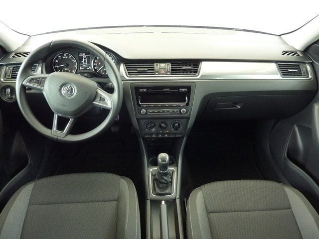 Gebraucht Skoda Rapid Ambition 105 PS (77 kW) 2014 Schwarz metallic Limousine
