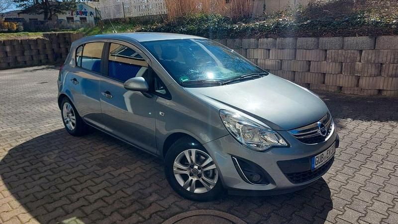 Gebraucht Opel Corsa Edition 86 PS (63 kW) 2012 Silber Kleinwagen