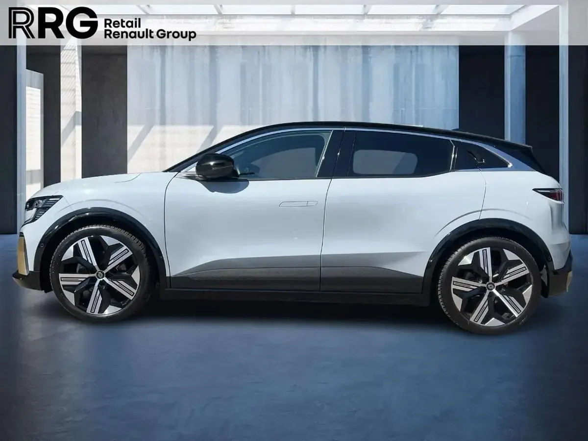 Gebraucht Renault Megane E-Tech 160 kW (218 PS) 2023 Grau kqj + schwarz gne Kleinwagen