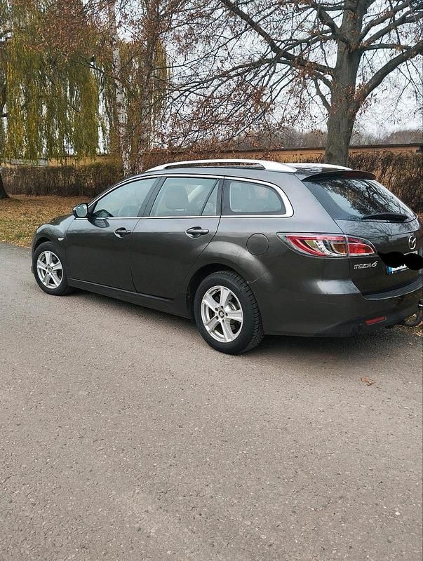 Grau Gebraucht 2011 Mazda 6 Kombi | 3.200 € (Guter Preis) - Bild 1/4