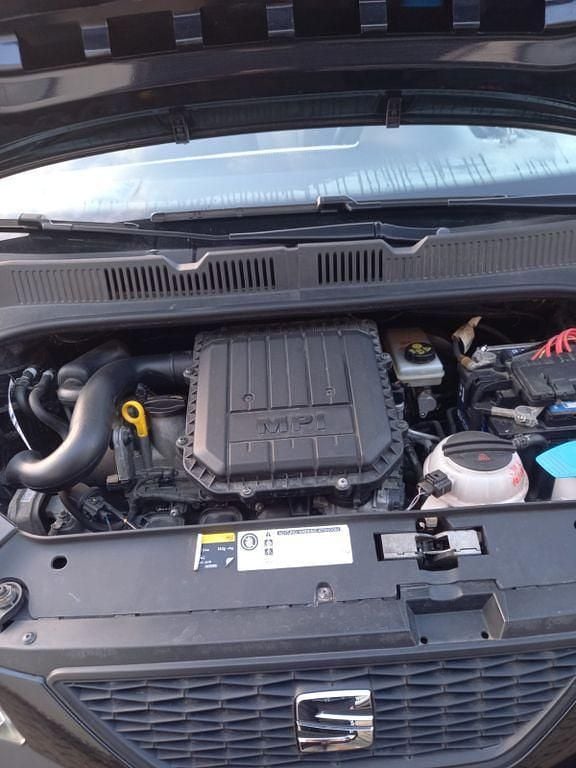 Gebraucht Seat Mii 60 PS (44 kW) 2014 Schwarz Kleinwagen