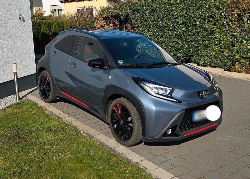 Gebraucht Toyota Aygo 72 PS (52 kW) 2023 Andere farben Kleinwagen