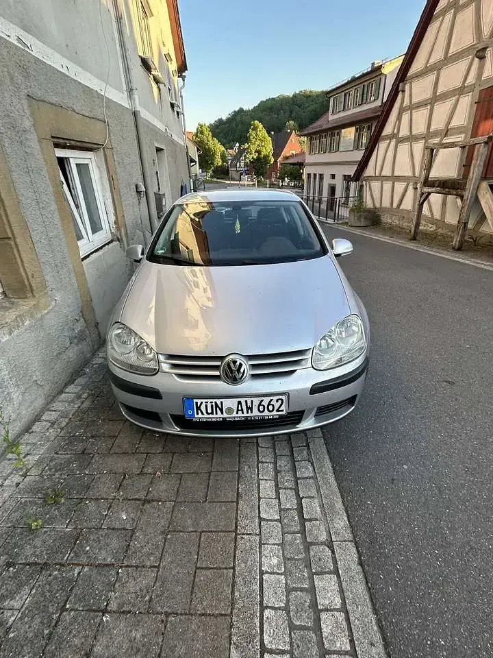 Gebraucht VW Golf IV Trendline 102 PS (75 kW) 2005 Limousine