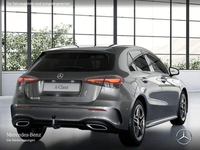 Gebraucht Mercedes A200 AMG 163 PS (119 kW) 2025 Grau Limousine