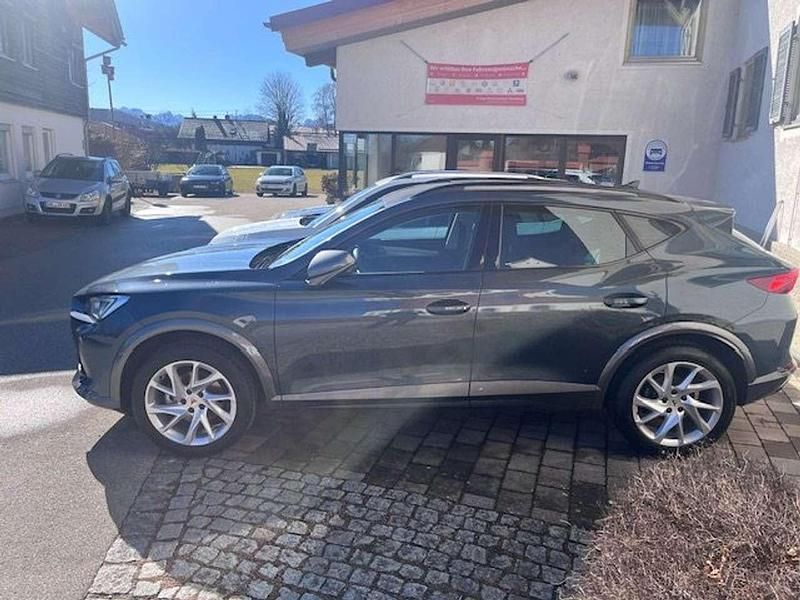 Gebraucht Cupra Formentor Basis 150 PS (110 kW) 2023 "magnetic techgrey" SUV