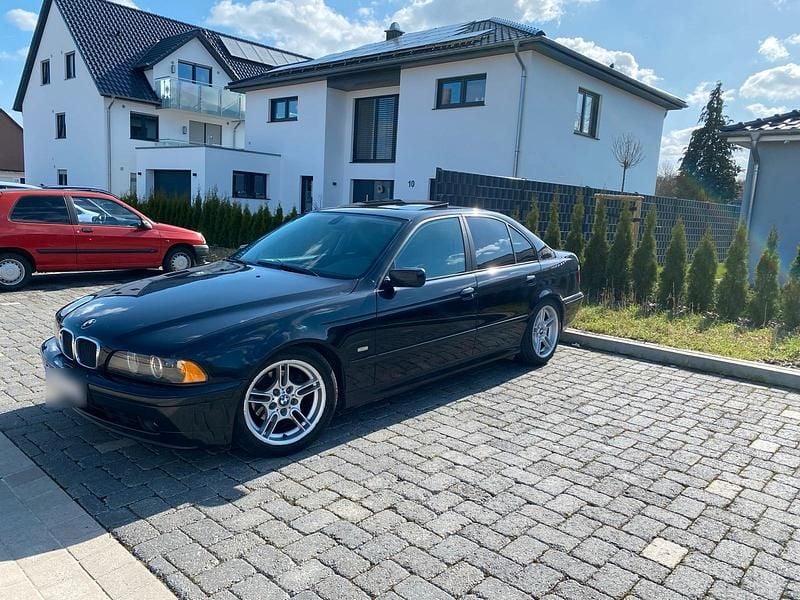Gebraucht BMW 525 193 PS (141 kW) 2001 Schwarz Limousine