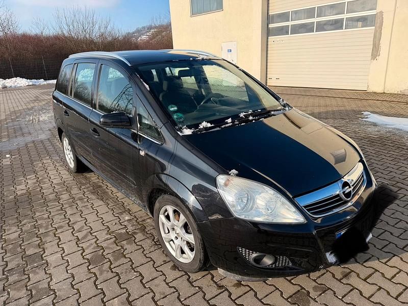 Gebraucht Opel Zafira 116 PS (85 kW) 2008 Schwarz Van / Kleinbus