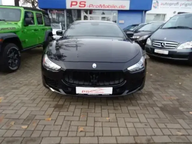 Gebraucht Maserati Ghibli 350 PS (257 kW) 2019 Schwarz Limousine