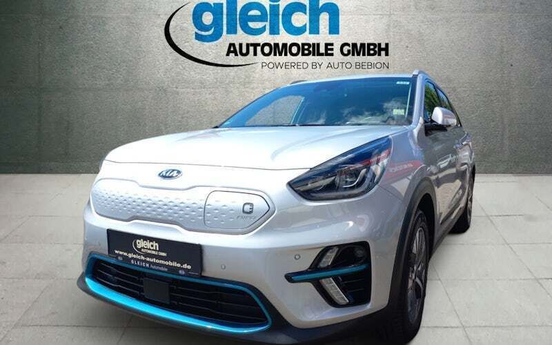 Silber Gebraucht 2021 Kia e-Niro 2 SUV | 23.880 € (Fairer Preis) - Bild 1/4