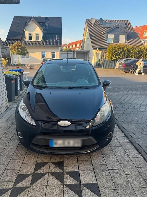 Gebraucht Ford Fiesta 70 PS (51 kW) 2009 Schwarz Kleinwagen