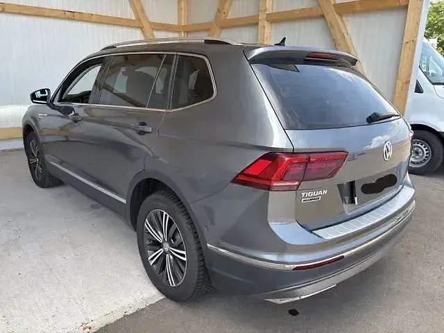 Gebraucht VW Tiguan Allspace Highline 190 PS (139 kW) 2018 Grau SUV