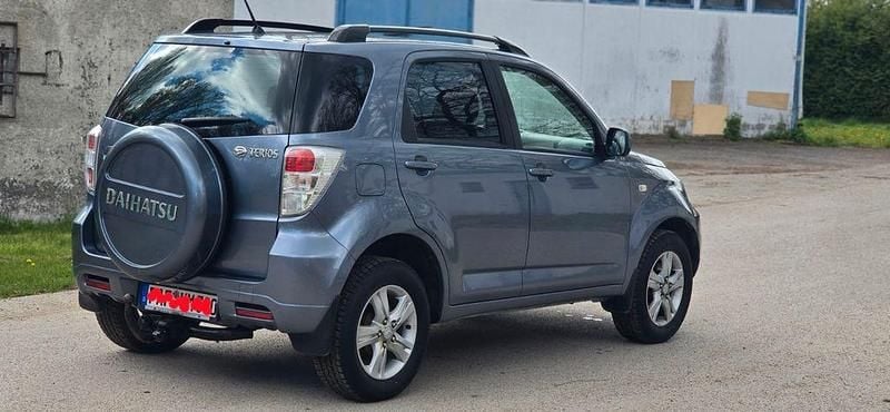 Gebraucht Daihatsu Terios 105 PS (77 kW) 2010 Grau SUV