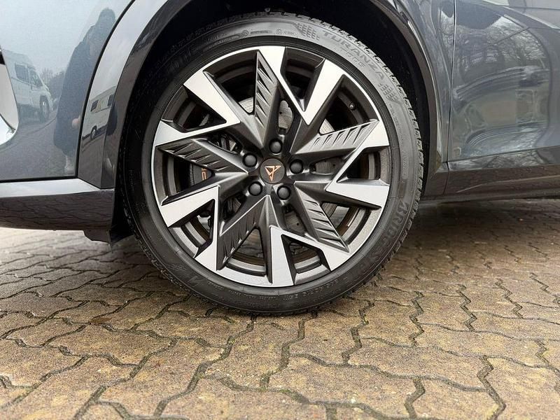 Neu Cupra Formentor VZ 333 PS (244 kW) 2025 Grau SUV