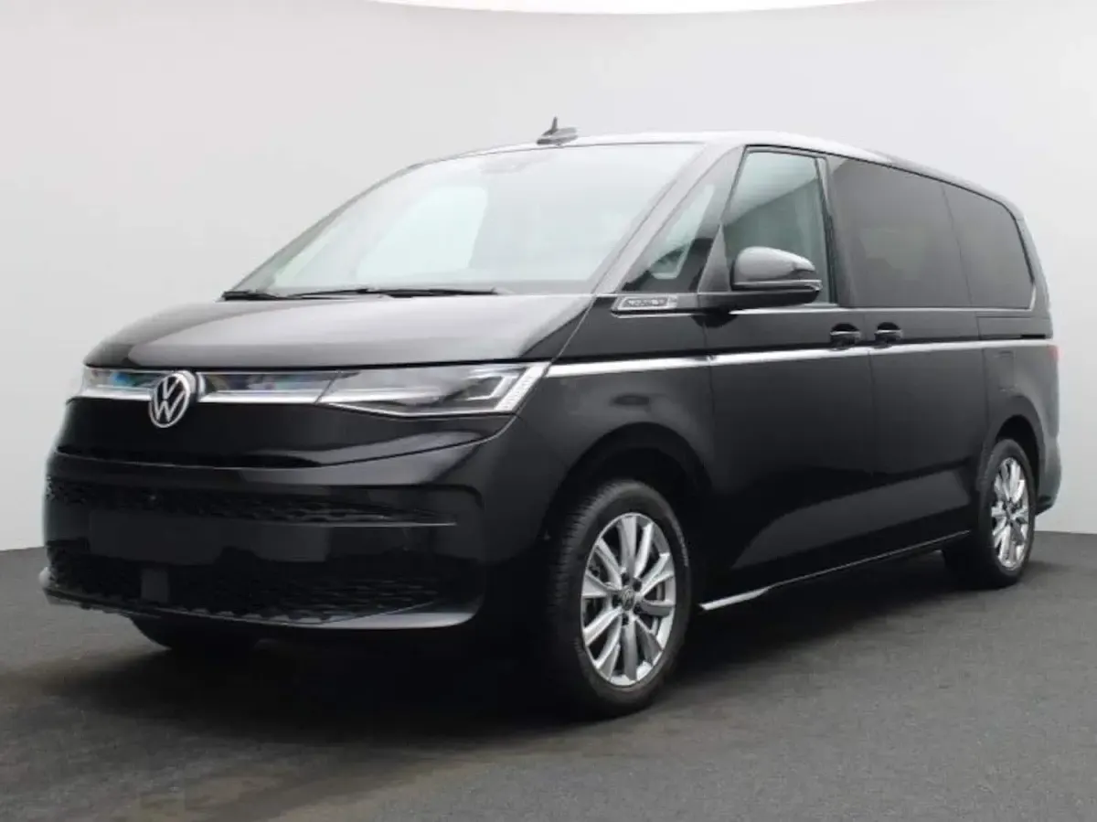 Gebraucht VW Multivan Style 150 PS (110 kW) 2025 Van / Kleinbus