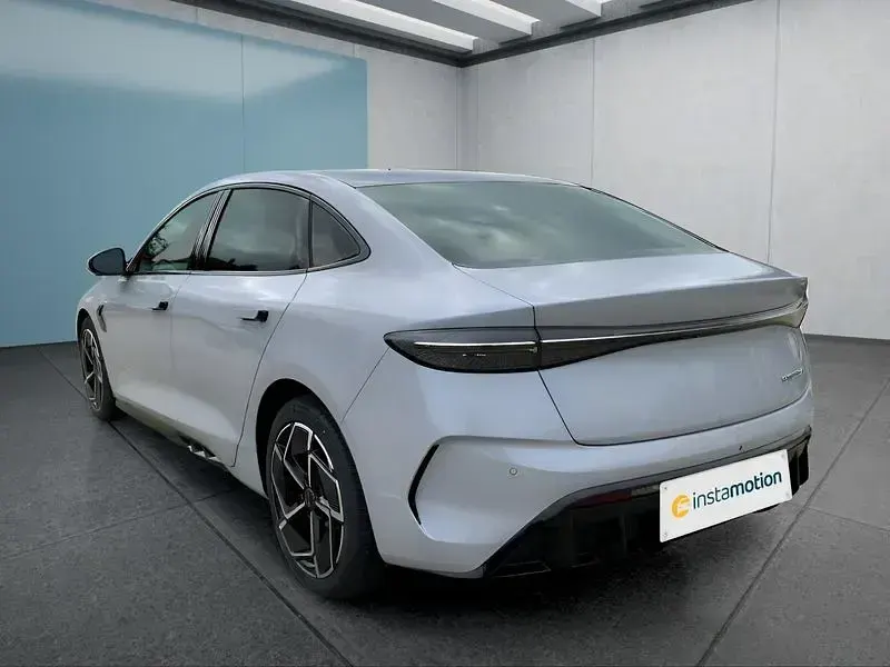 Ny BYD Seal 230 kW (313 HK) 2025 Grå Sedan