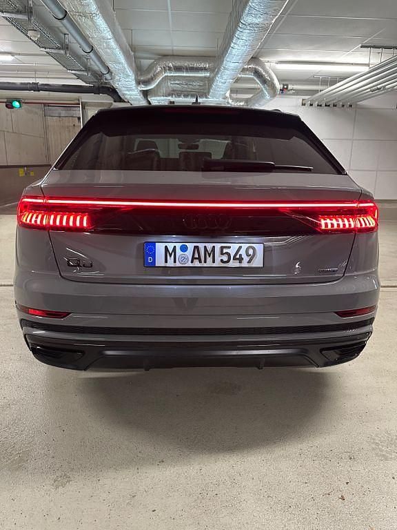 Gebraucht Audi Q8 Competition 286 PS (210 kW) 2023 Grau SUV