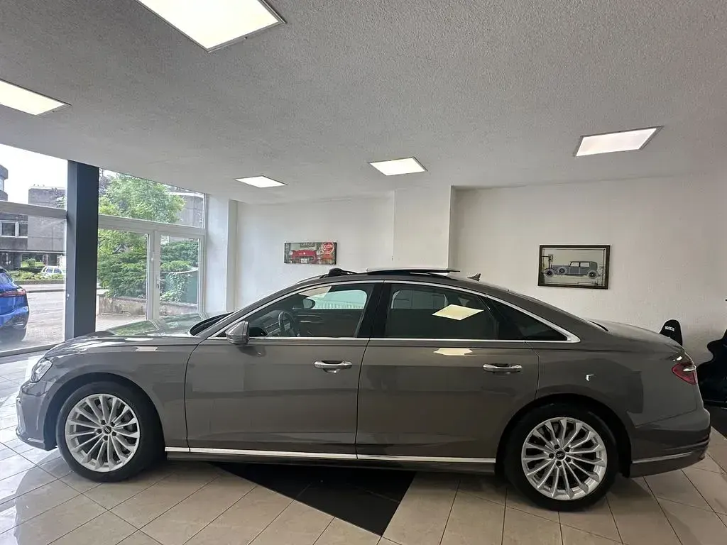 Gebraucht Audi A8 340 PS (250 kW) 2022 Grau Limousine