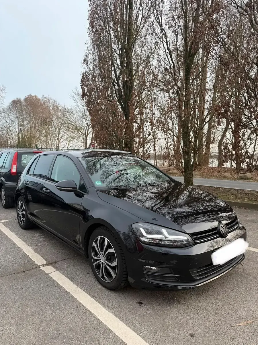 Second-hand VW Golf VII 2014 Negru Berlinǎ
