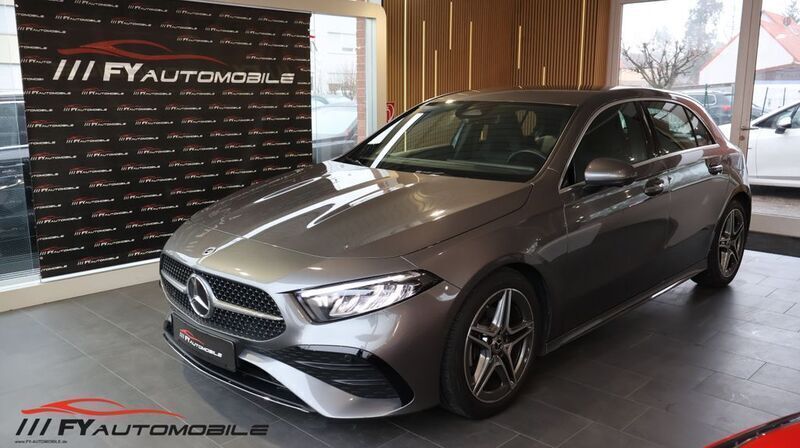Grau Gebraucht 2023 Mercedes A180 AMG Limousine | 31.900 € (Fairer Preis) - Bild 1/4