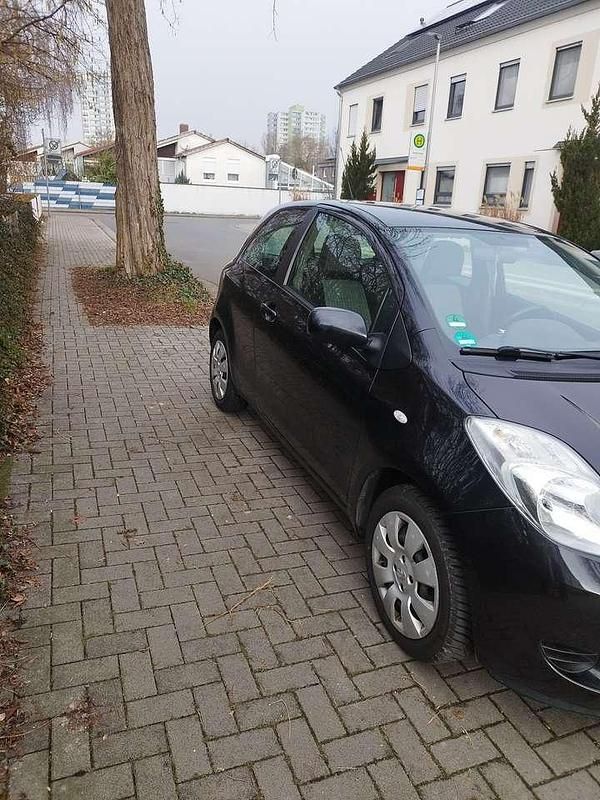 Gebraucht Toyota Yaris 105 PS (77 kW) 2007 Limousine
