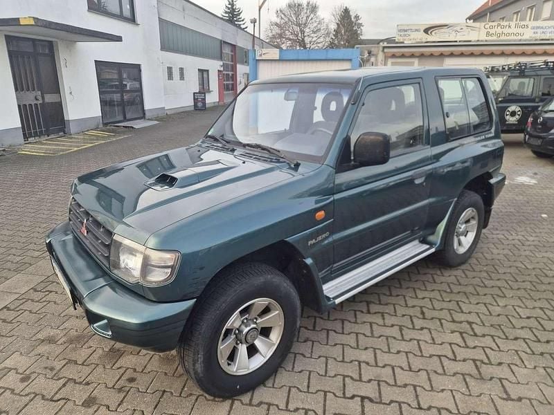 Gebraucht Mitsubishi Pajero 116 PS (85 kW) 2005 Patina grnn SUV