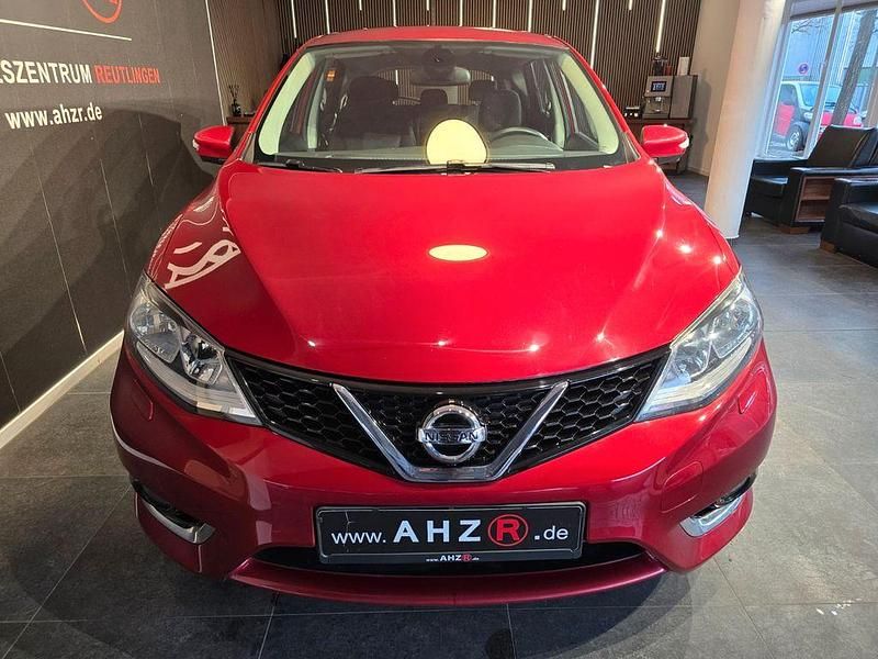 Gebraucht Nissan Pulsar Acenta 190 PS (139 kW) 2014 Rot Kleinwagen