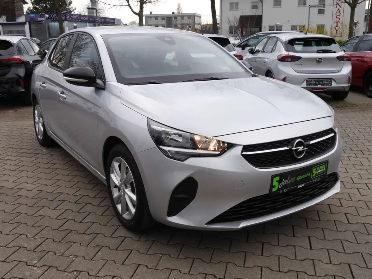 Usado Opel Corsa Edition 75 HP (55 kW) 2023 Prateado Citadino