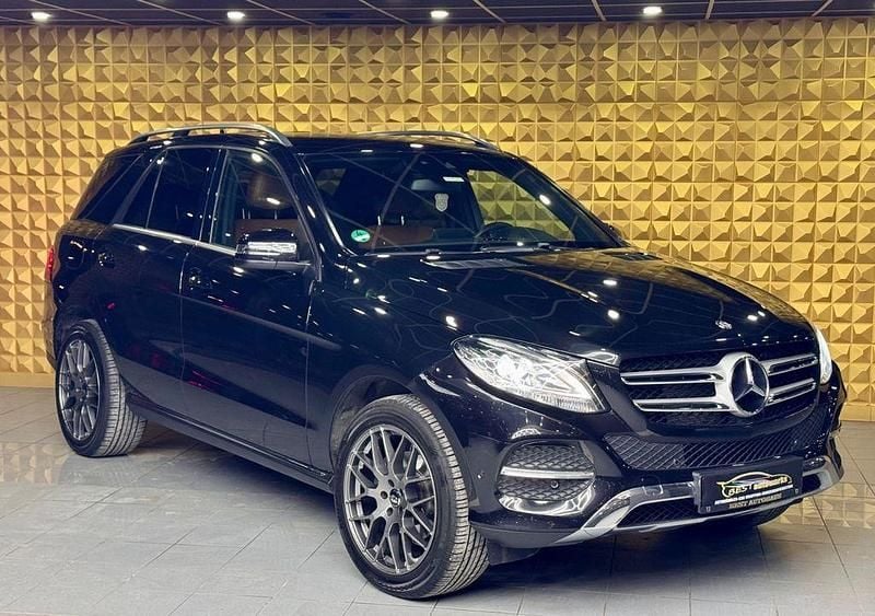 Gebraucht Mercedes GLE350 258 PS (189 kW) 2016 Schwarz SUV