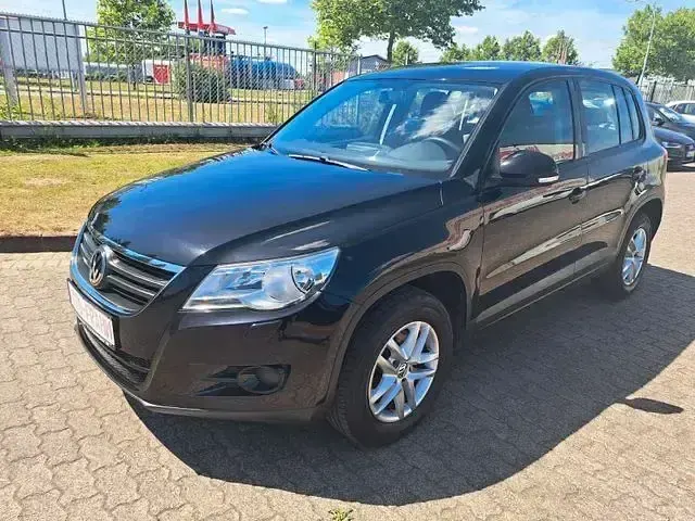 Gebraucht VW Tiguan Trendline 140 PS (102 kW) 2008 Schwarz SUV