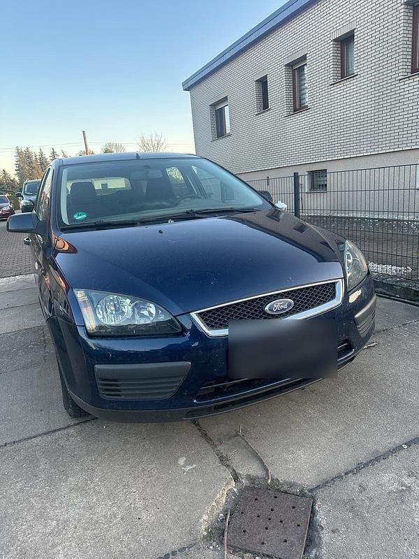 Second-hand Ford Focus 70 CP (51 kW) 2005 Albastru Break