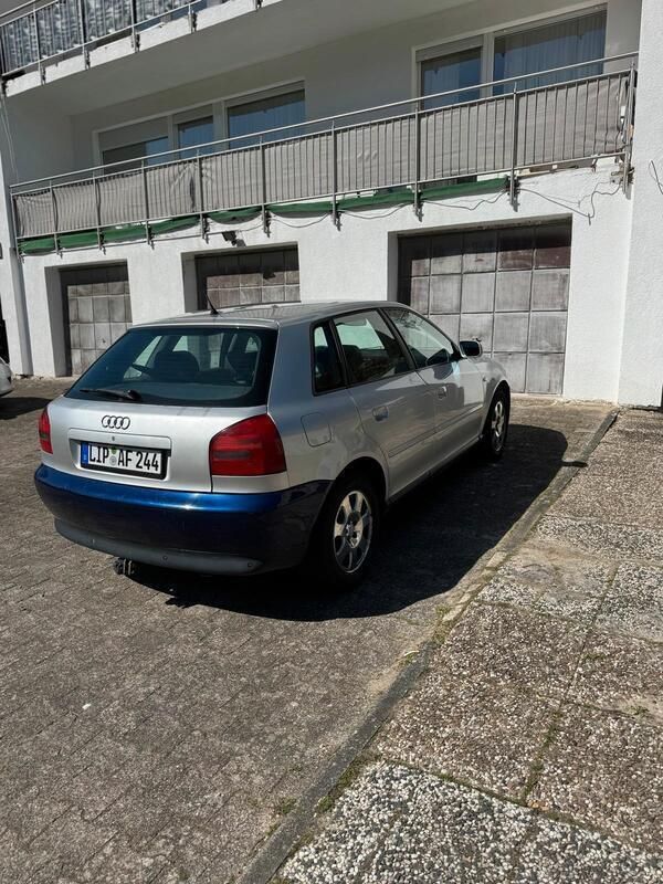 Silber Gebraucht 2002 Audi A3 Kleinwagen | 1.300 € (Fairer Preis) - Bild 1/4